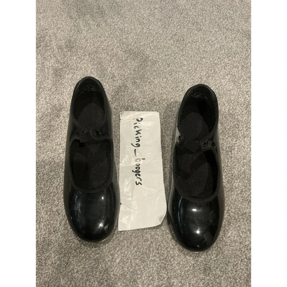 Size 5m Youth Black Capezio Tap Shoes